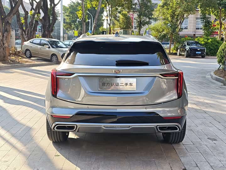 Cadillac GT4 2023 2023款 25T 豪华型