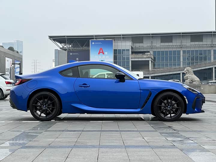 Subaru BRZ 2023 2023款 2.4L 手动10周年纪念版