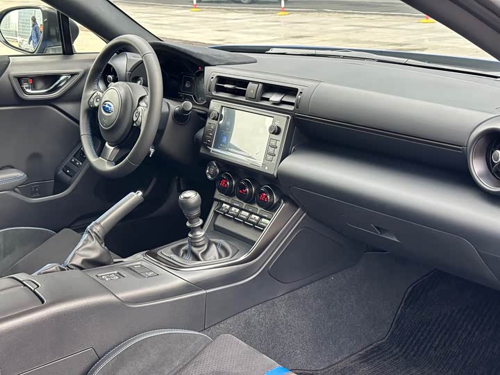 Subaru BRZ 2023 2023款 2.4L 手动10周年纪念版