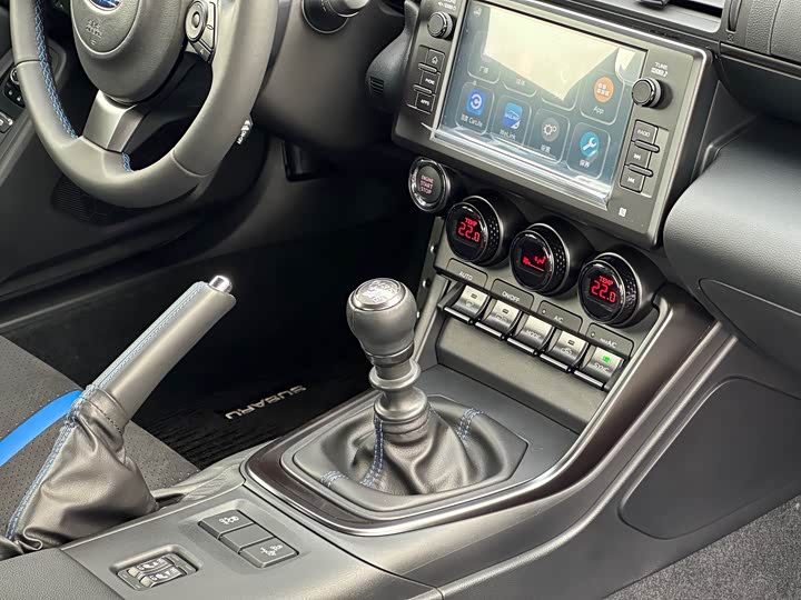 Subaru BRZ 2023 2023款 2.4L 手动10周年纪念版