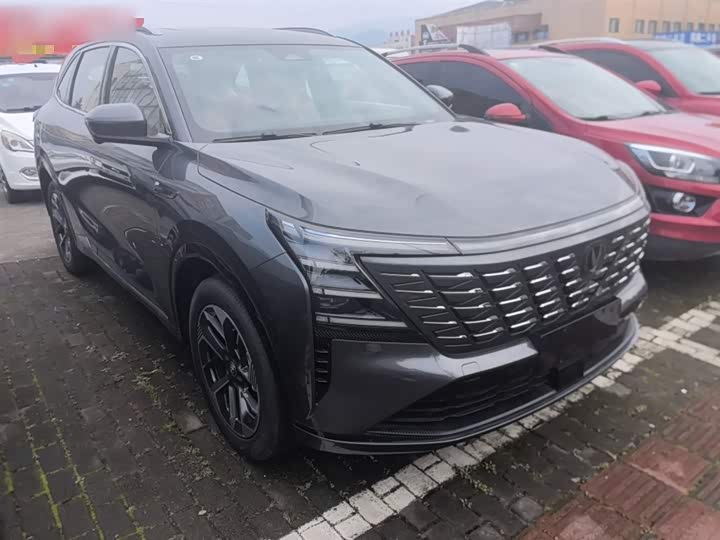 Changan CS75 Plus 2025 2025款 第四代 1.5T 新蓝鲸 智慧尊享型