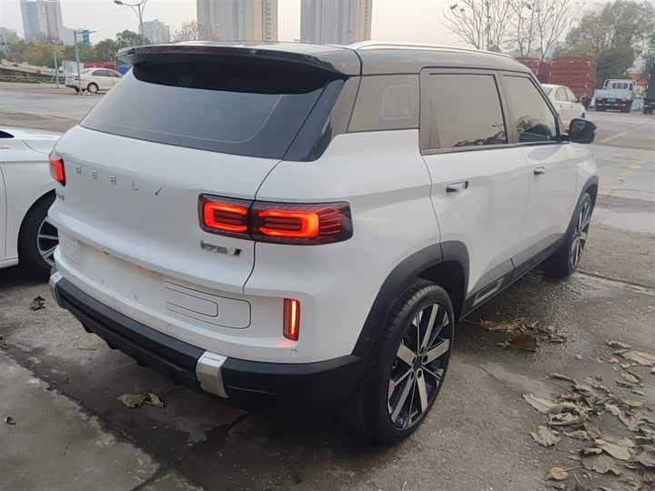 Geely Icon 2023 2023款 1.5TD 巧克力醇臻版