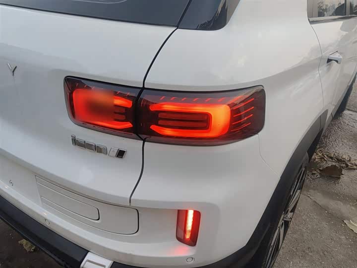 Geely Icon 2023 2023款 1.5TD 巧克力醇臻版