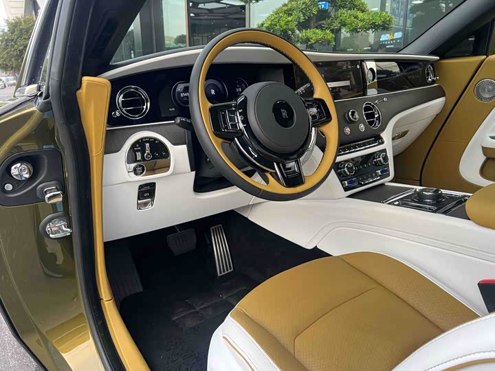 Rolls-Royce Spectre 2024 2024款 标准型