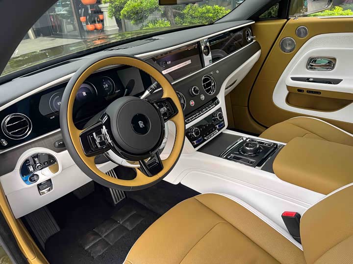 Rolls-Royce Spectre 2024 2024款 标准型