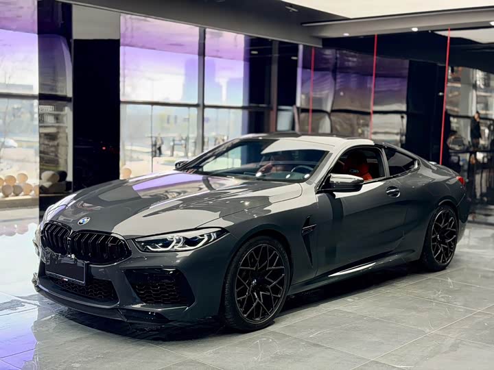 BMW M8 2022 2022款 M8 双门轿跑车 雷霆版