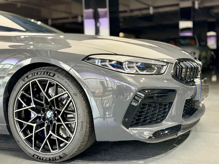 BMW M8 2022 2022款 M8 双门轿跑车 雷霆版