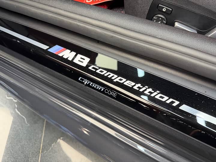 BMW M8 2022 2022款 M8 双门轿跑车 雷霆版