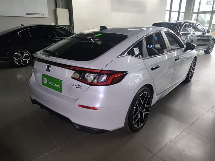 Honda Civic 2023 2023款 HATCHBACK 2.0L e:HEV 极控版