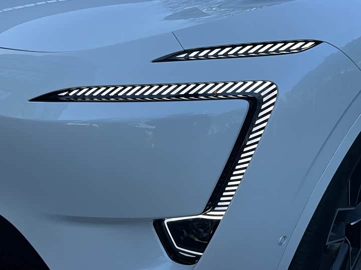 Avatr 11 2023 2023款 超长续航单电机版 5座