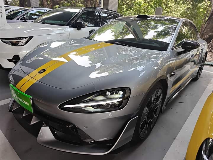 2025 Xiaomi SU7 Ultra