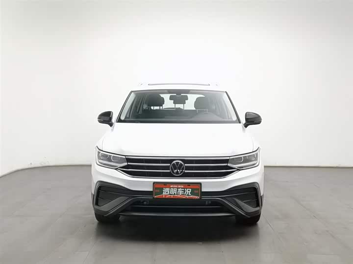 2025 Volkswagen Tiguan L Pro