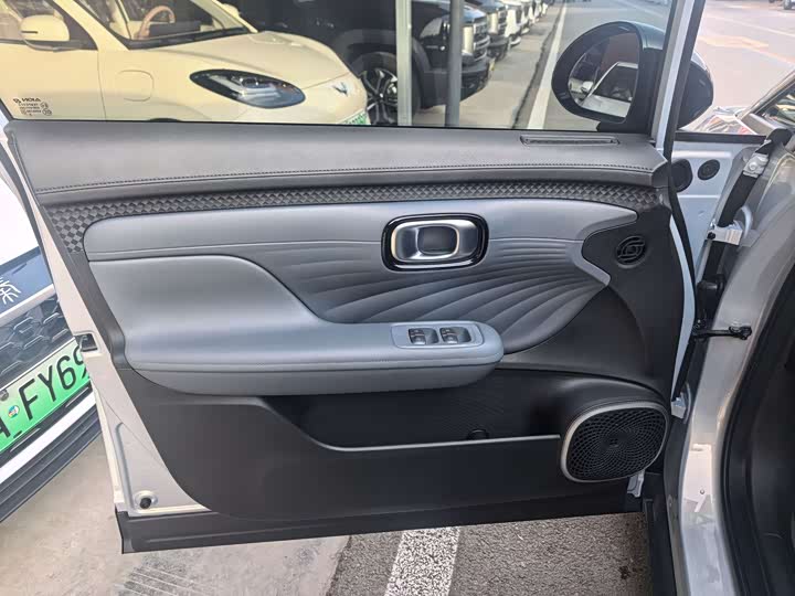 GAC Aion UT 2025 2025款 330星辉版