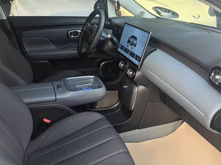 GAC Aion UT 2025 2025款 330星辉版