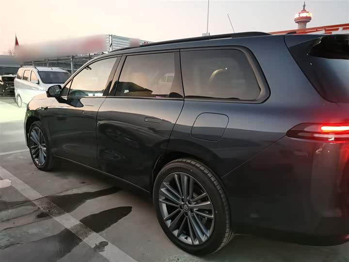 Leapmotor C16 2024 2024款 纯电 520尊享版