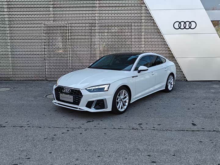 Audi A5 2024 2024款 Sportback 40 TFSI 时尚动感型