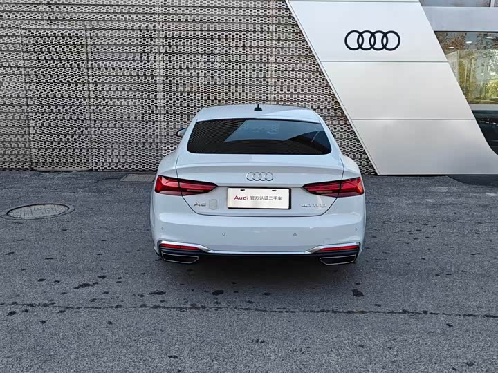 Audi A5 2024 2024款 Sportback 40 TFSI 时尚动感型