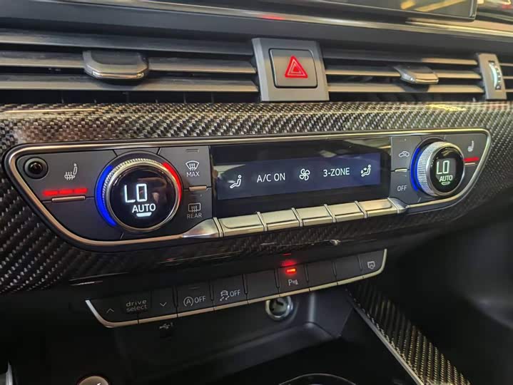 Audi RS 5 2024 2024款 RS 5 2.9T Coupe 燃擎版