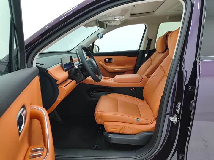 Leapmotor C16 2024 2024款 增程 200激光雷达版