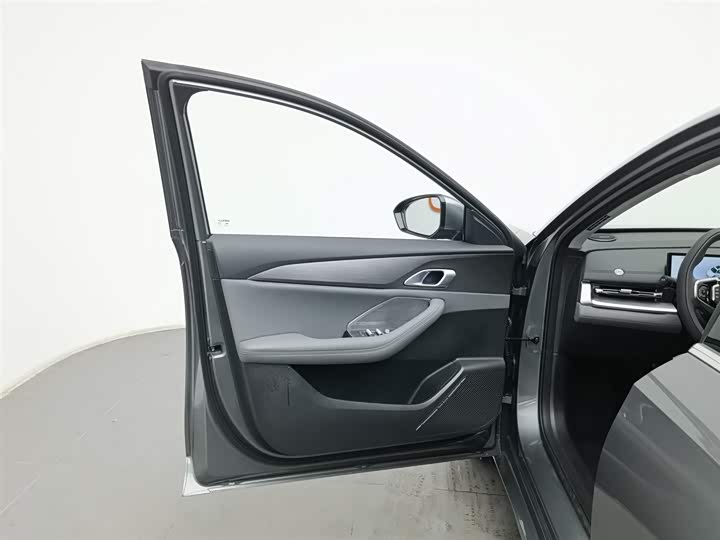 Geely Galaxy A7 2025 2025款 EM-i 150km 尊享版