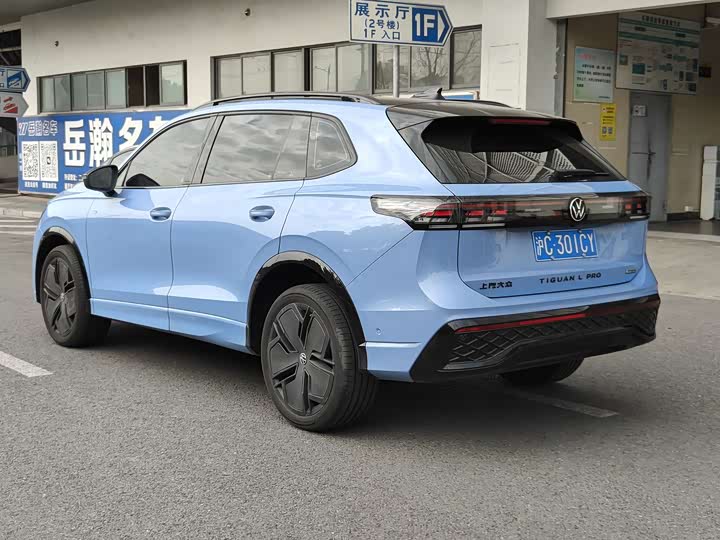 Volkswagen Tiguan L Pro 2025 2025款 PRO 380TSI 四驱 R-Line 智尊版