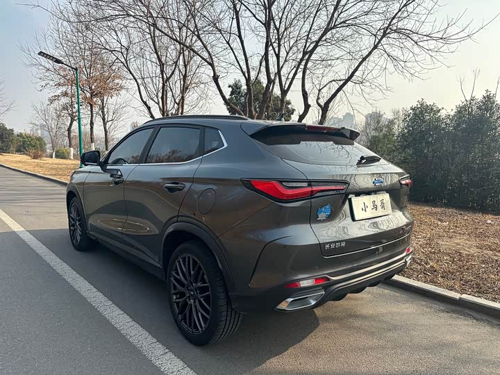 Changan Oshan X5 2022 2022款 运动版 1.5T DCT飓风音速