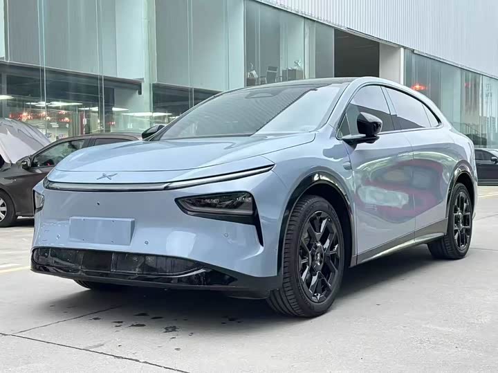 2025 XPeng G7