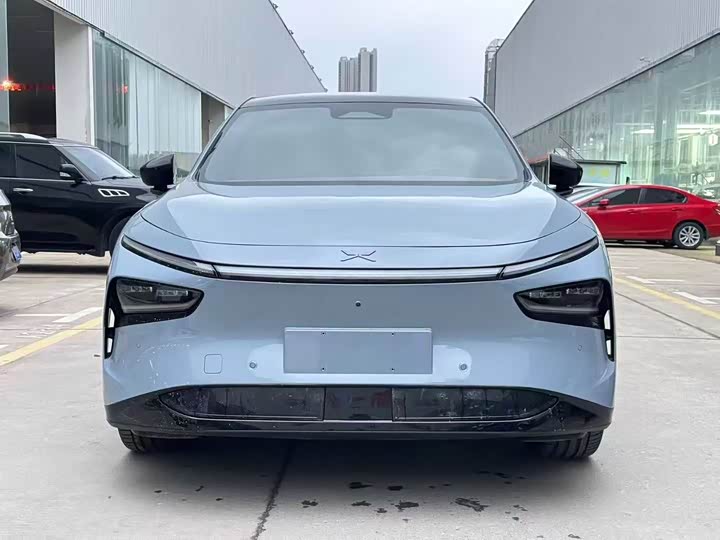 2025 XPeng G7