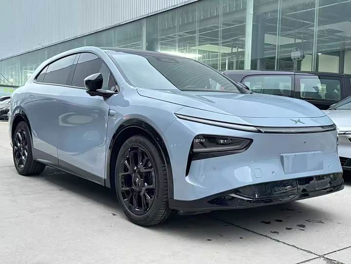 2025 XPeng G7
