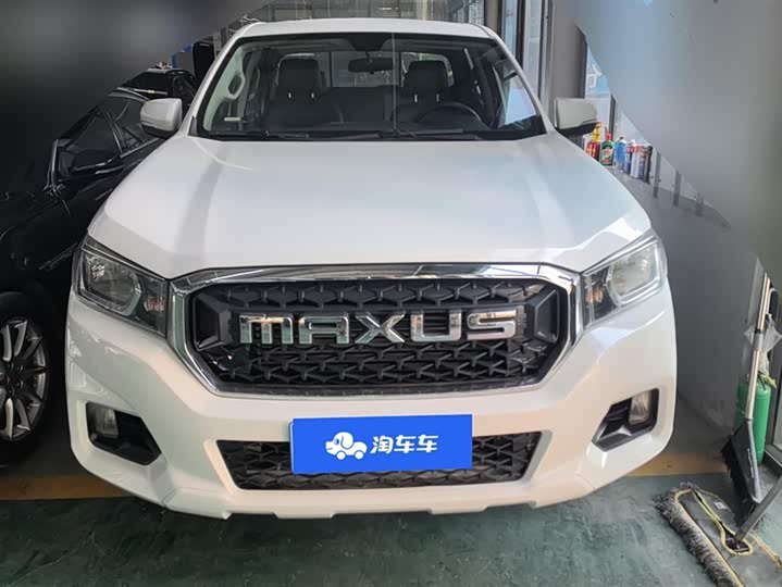 Maxus T70 2020 2020款 2.0T汽油手动两驱精英型标箱高底盘