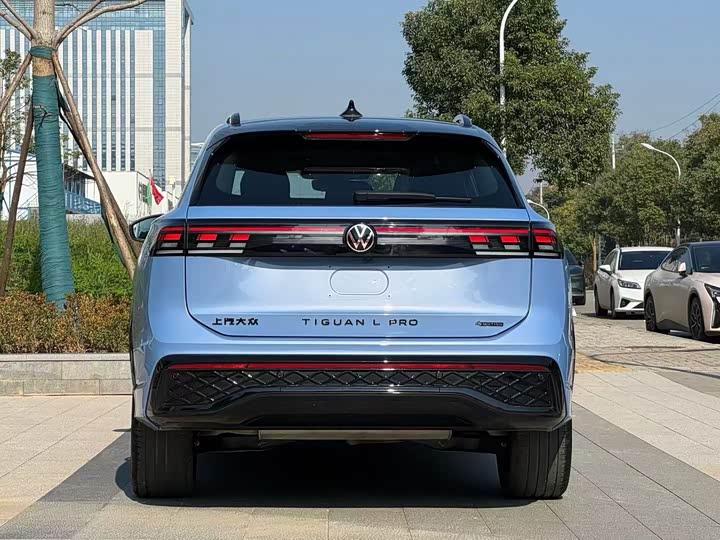 Volkswagen Tiguan L Pro 2025 2025款 PRO 380TSI 四驱 R-Line 智尊版
