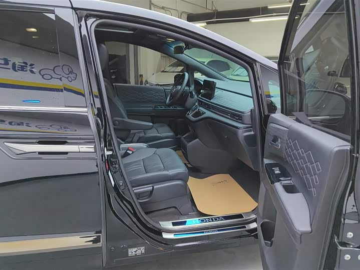 Honda Elysion 2024 2024款 2.0L e:HEV 豪华版