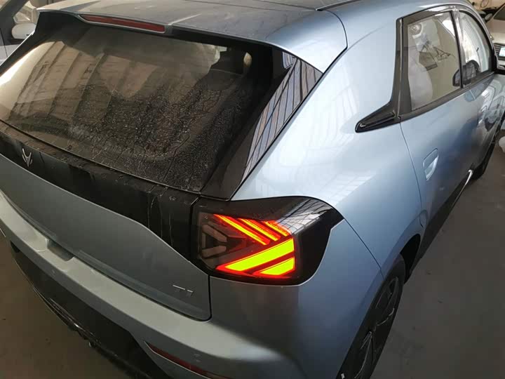 BAIC Arcfox T1 2025 2025款 425 PRO