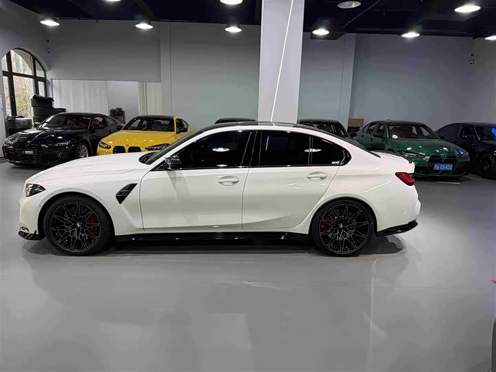 BMW M3 2024 2024款 M3四门轿车 M xDrive 雷霆版
