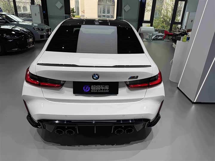 BMW M3 2024 2024款 M3四门轿车 M xDrive 雷霆版