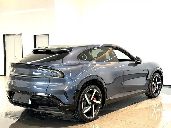 Xiaomi YU7 2025 2025款 超长续航高性能四驱Max版