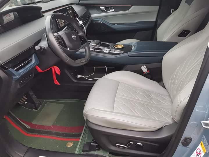 Changan UNI-K Hybrid 2022 2022款 蓝鲸iDD 130km 1.5T 尊贵型