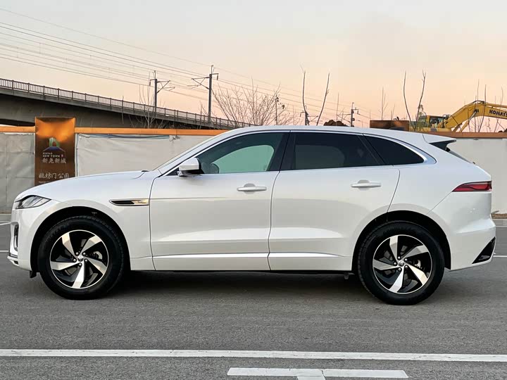 Jaguar F-Pace 2024 2024款 P250 R-Dynamic S