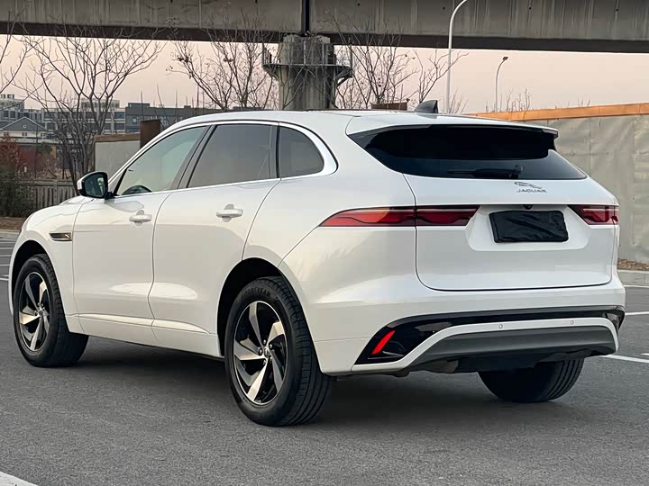 Jaguar F-Pace 2024 2024款 P250 R-Dynamic S