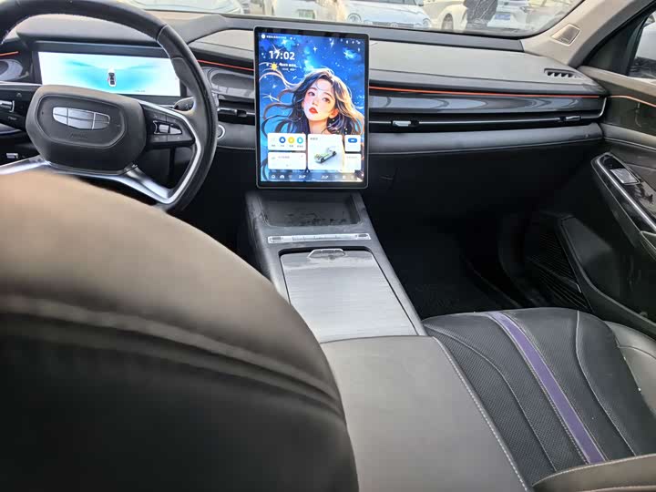 Geely Preface L 2024 2024款 油混 1.5TD 星云版