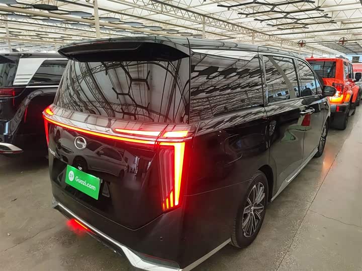 GAC Trumpchi M8 2024 2024款 大师系列 400T 至尊版