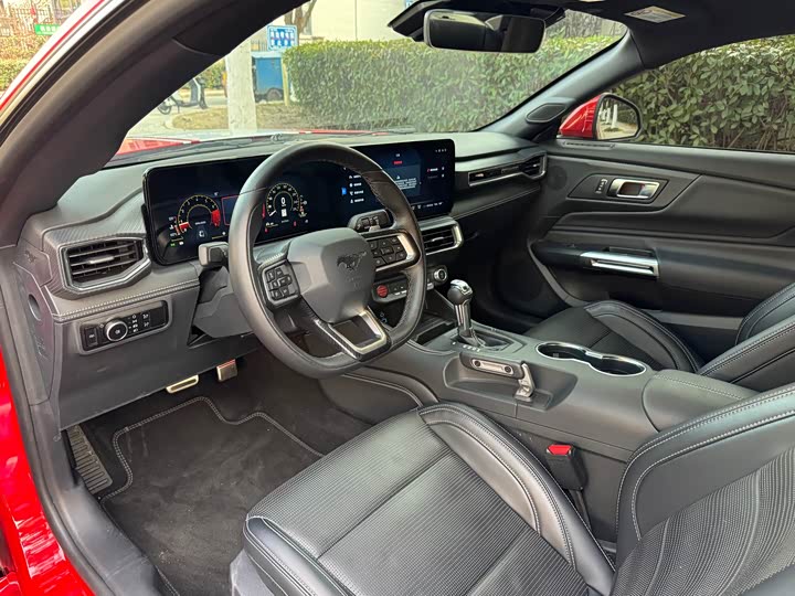 Ford Mustang 2024 2024款 2.3T EcoBoost 硬顶性能版