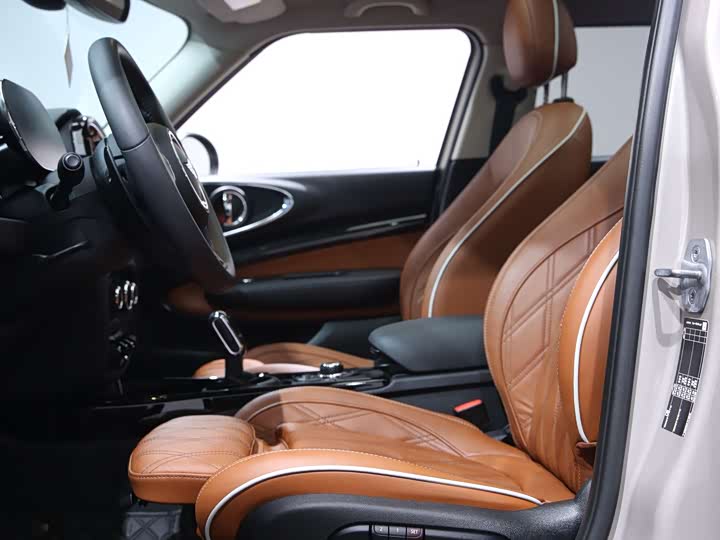 Mini Clubman 2023 2023款 2.0T COOPER S 鉴赏家