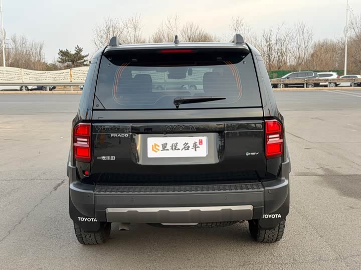 Toyota Prado 2024 2024款 2.4T 悍野WX版 6座