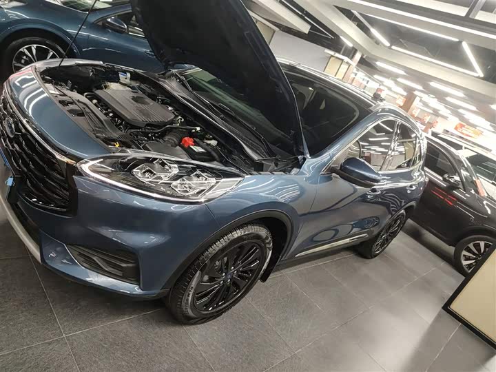 Ford Escape 2024 2024款 EcoBoost 245 两驱耀享款