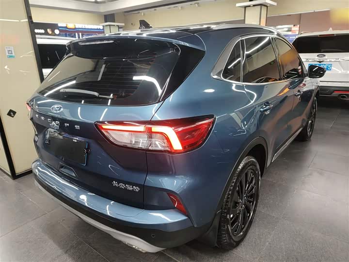 Ford Escape 2024 2024款 EcoBoost 245 两驱耀享款