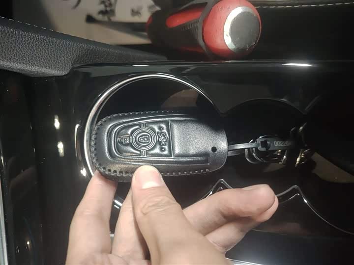 Ford Escape 2024 2024款 EcoBoost 245 两驱耀享款