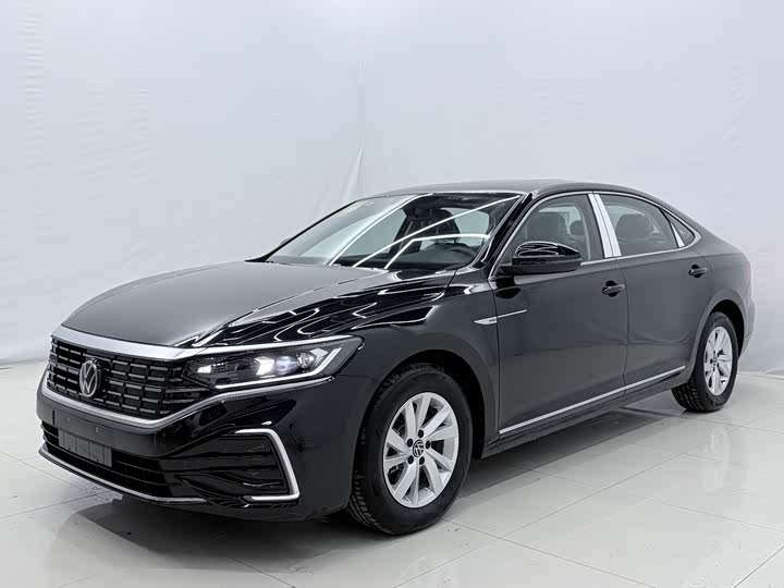 Volkswagen Passat Hybrid 2025 2025款 430PHEV 混动商务版