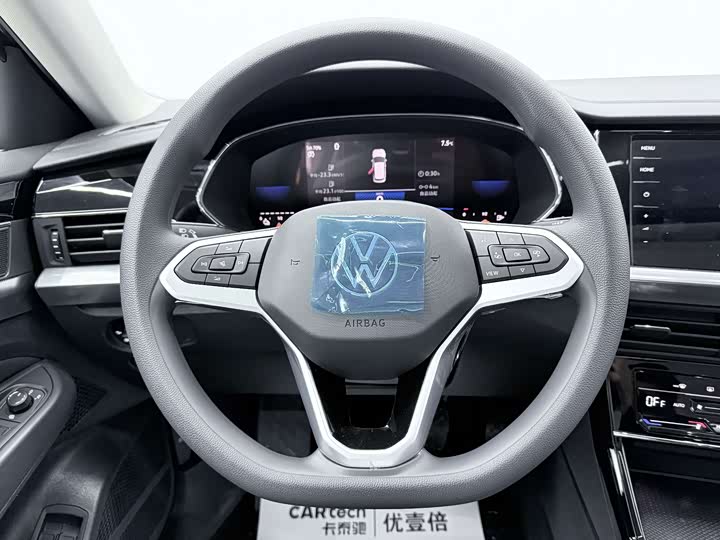 Volkswagen Passat Hybrid 2025 2025款 430PHEV 混动商务版