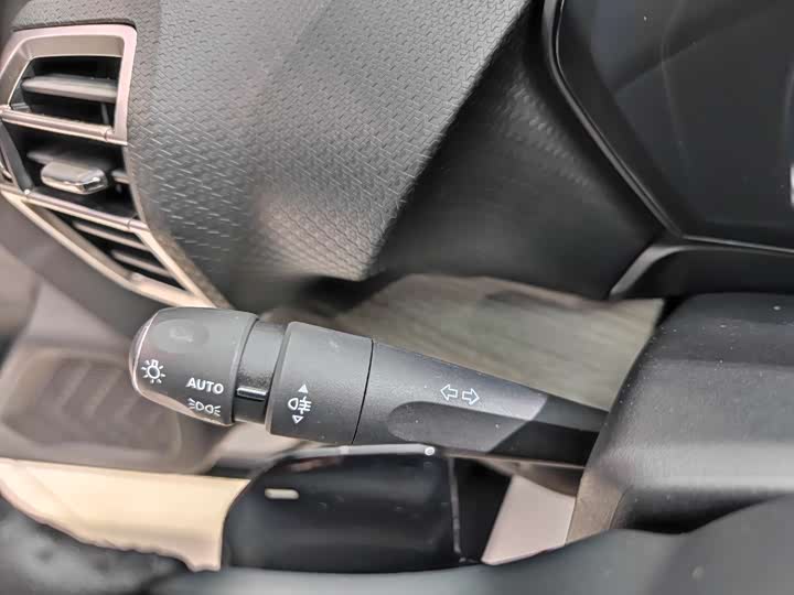 Citroen C5 X 2021 2021款 1.6T 享不凡